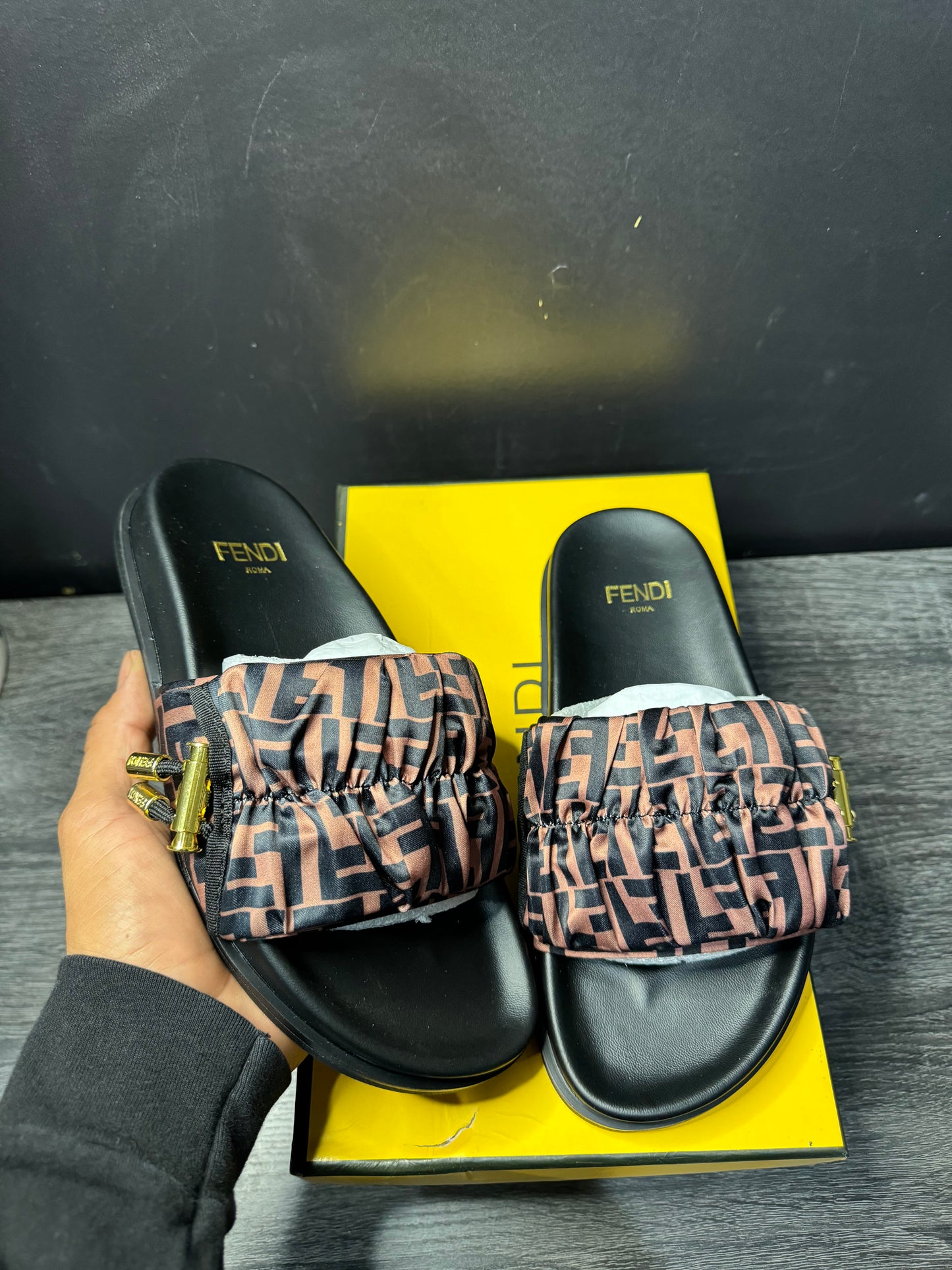 Fendi Wmns Slides