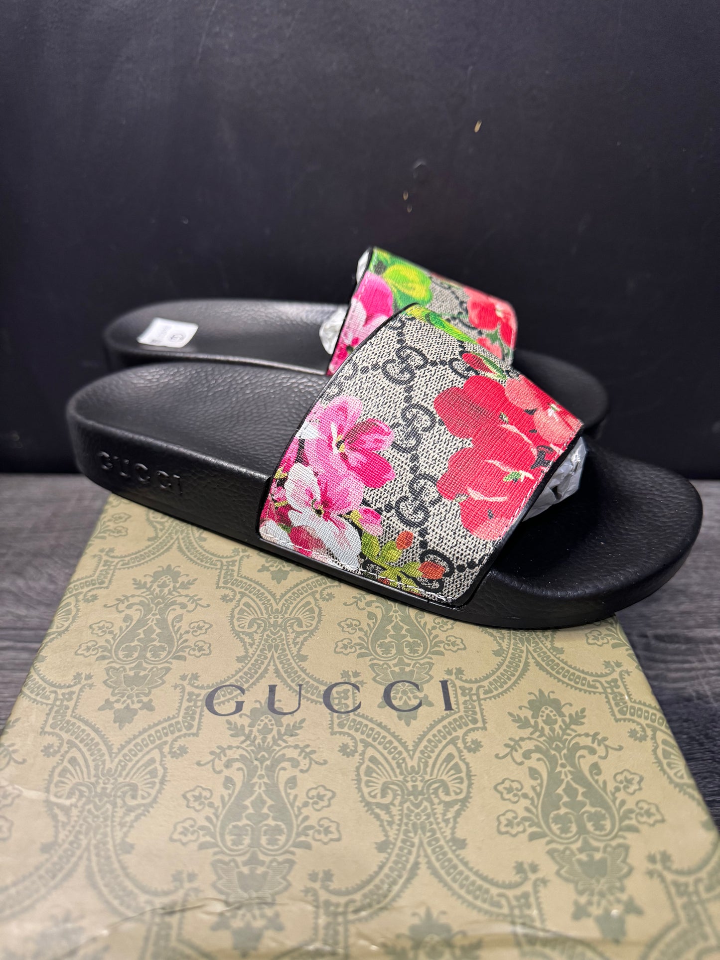 Flower GG slide