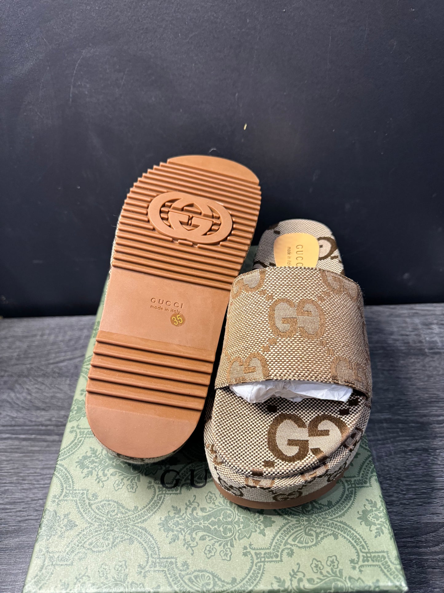 GG women slides